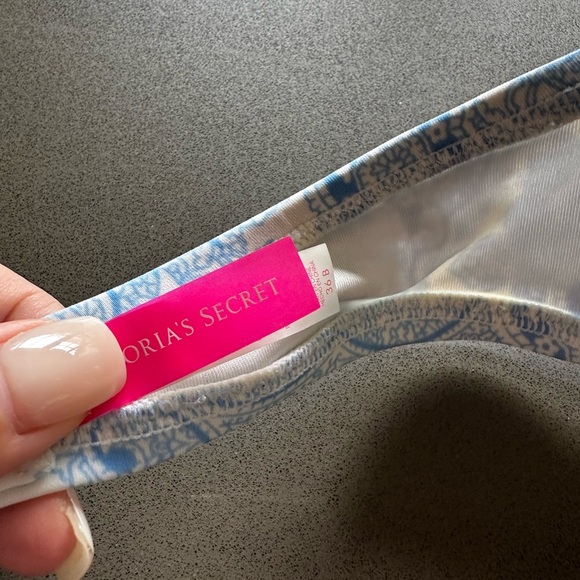 Victoria’s Secret Ruffled Bathing Suit - Picture 2 of 6